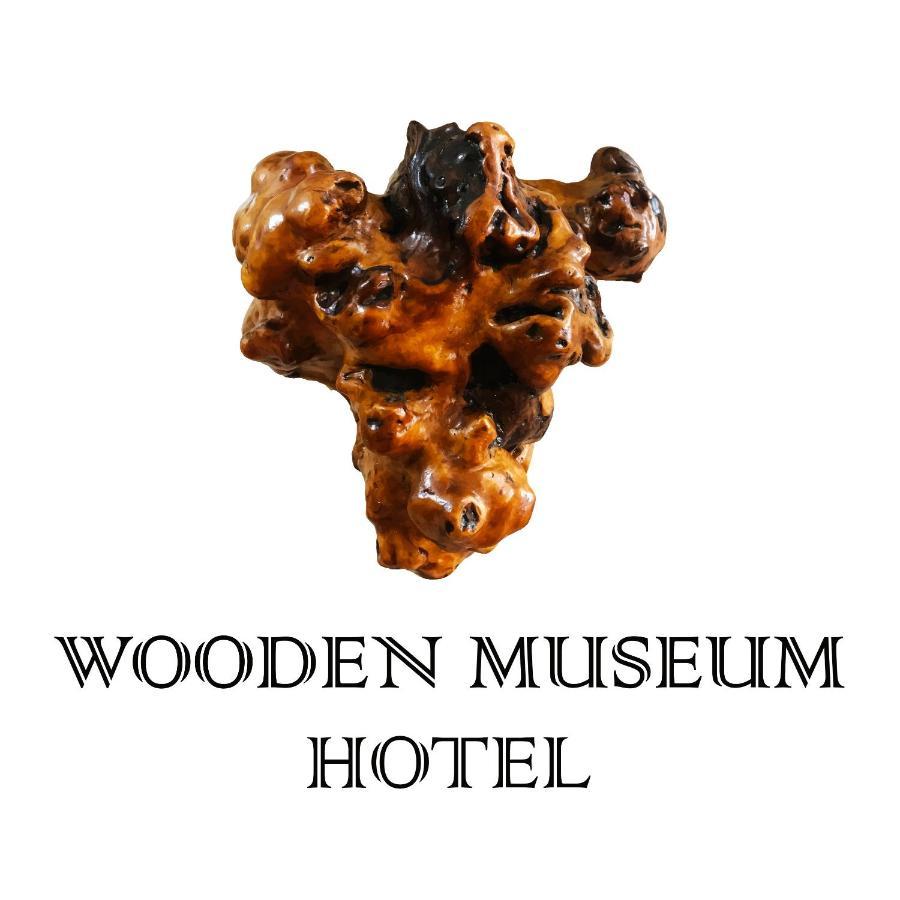 Wooden Museum 호텔 쿠타이시 외부 사진